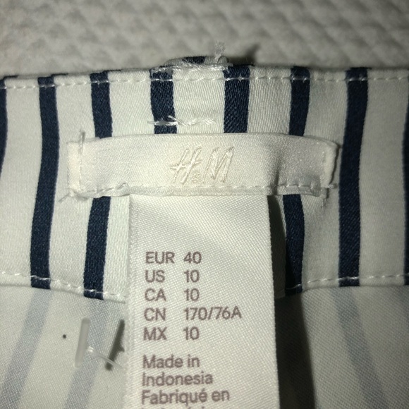 Pin stripes pants - Picture 2 of 2